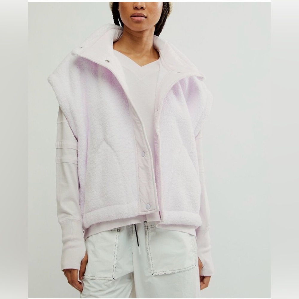 ❗️Sold❗️Free People FP MOVEMENT Scout It Out Fleece Vest Rose Wash Ovrszd S NWT - Picture 2 of 14